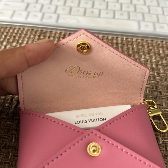 LEATHER MINI ENVELOPE BAG CHARM CARD HOLDER - Picture 6 of 8